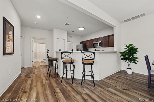 22026 Andover Drive, Macomb, MI 48042