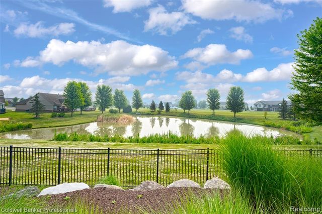 22026 Andover Drive, Macomb, MI 48042