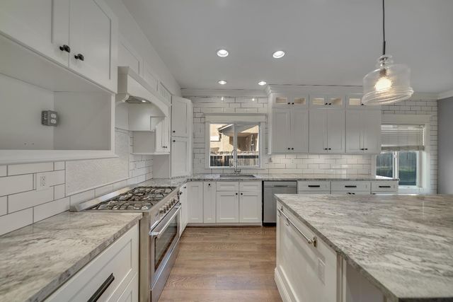 3929 Mira Sol Dr, Ceres, CA 95307