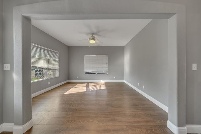 3929 Mira Sol Dr, Ceres, CA 95307