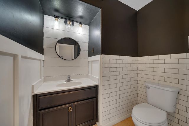 3929 Mira Sol Dr, Ceres, CA 95307