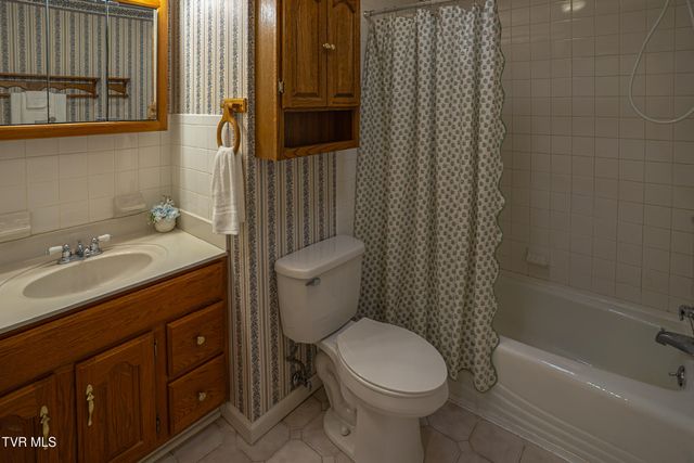 111 Fairlawn Drive, Johnson City, TN 37601