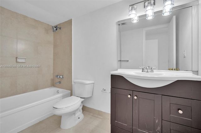 2780 NE 183rd Street 1601, Aventura, FL 33160
