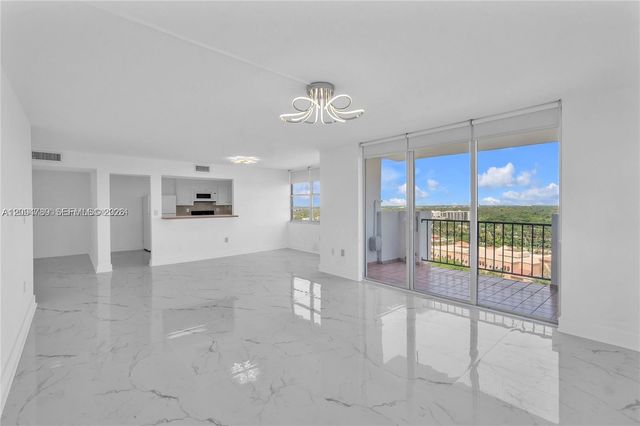 2780 NE 183rd Street 1601, Aventura, FL 33160