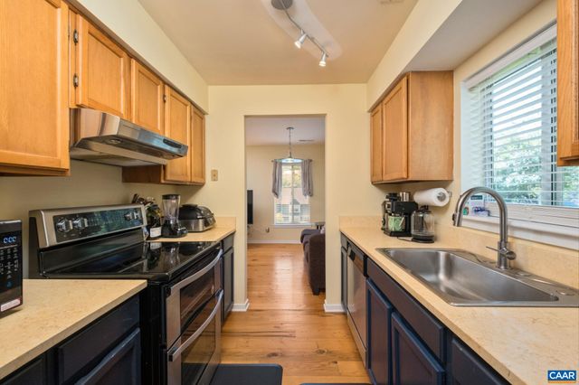 1256 MAPLE VIEW DR, Charlottesville, VA 22902