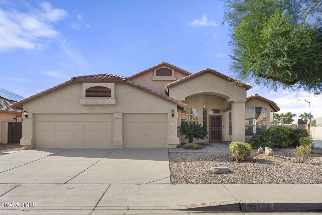 5769 W IRONWOOD Drive, Glendale, AZ 85302 — photo 5