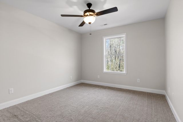 9055 Dallas Hollow Road, Soddy Daisy, TN 37379