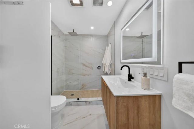 10335 Scoville Avenue, Sunland, CA 91040