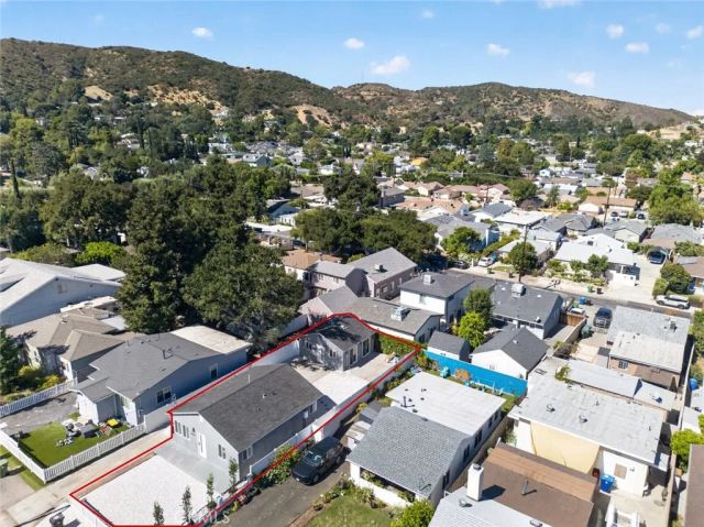 10335 Scoville Avenue, Sunland, CA 91040