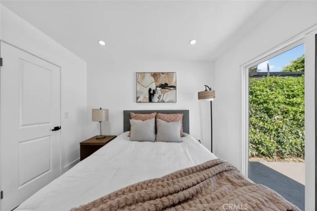 10335 Scoville Avenue, Sunland, CA 91040
