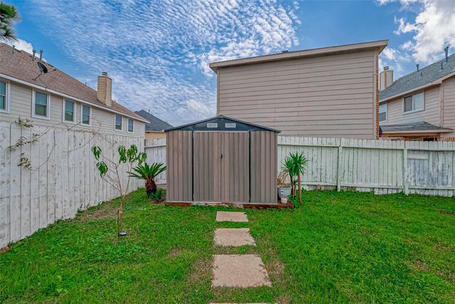 22922 Montclair Park Lane, Spring, TX 77373