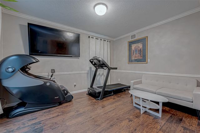 22922 Montclair Park Lane, Spring, TX 77373