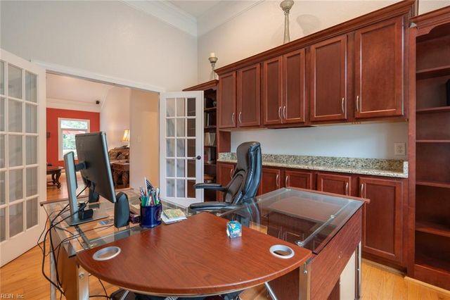 732 Washington DR, Chesapeake, VA 23322