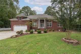 732 Washington DR, Chesapeake, VA 23322