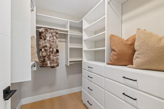 1950 Hackett Avenue, Mountain View, CA 94043