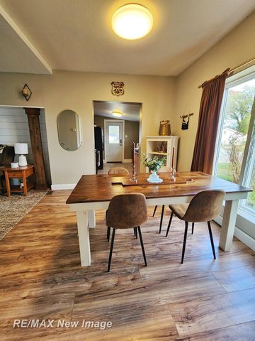 306 E Webster Street, Coleman, MI 48618