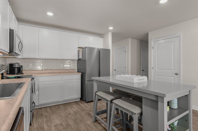 127 Brittmore Park Pl., Myrtle Beach, SC 29588