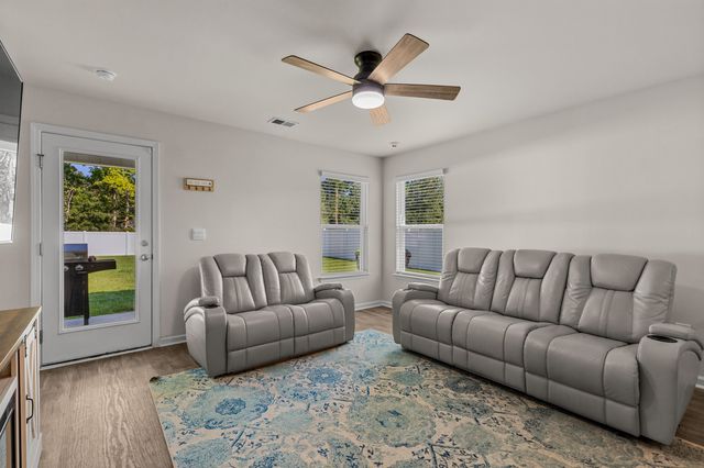 127 Brittmore Park Pl., Myrtle Beach, SC 29588