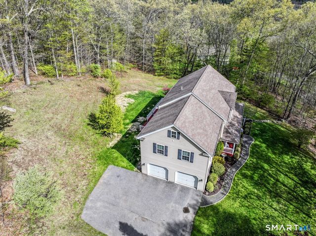 22 Big Bear Hill Road, New Milford, CT 06776