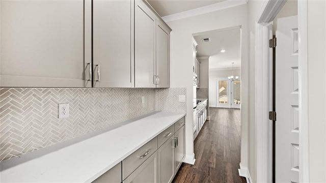 1383 Westland Court, Bogart, GA 30622