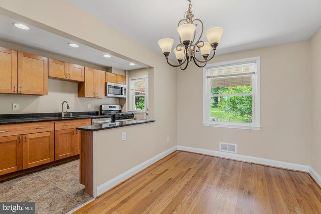 586 LUCIA AVE, Baltimore, MD 21229