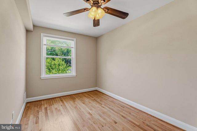 586 LUCIA AVE, Baltimore, MD 21229