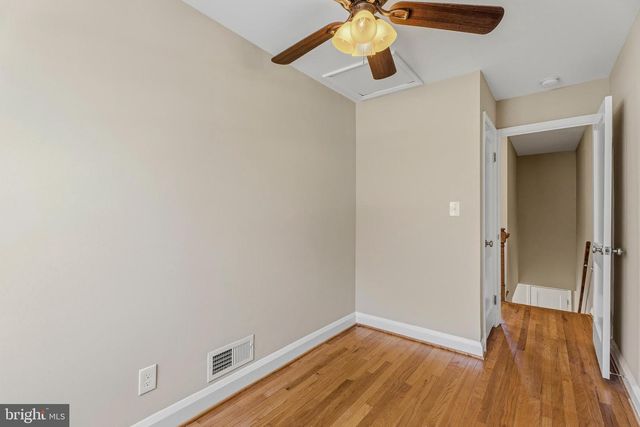 586 LUCIA AVE, Baltimore, MD 21229
