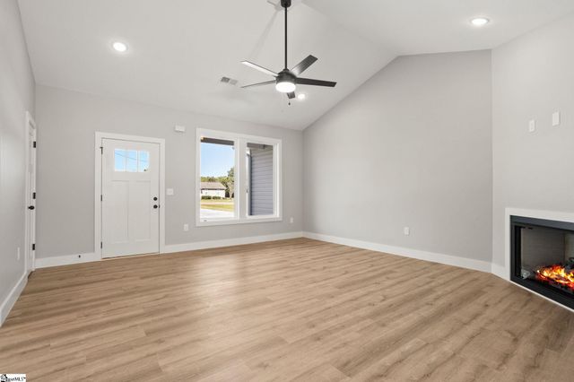 195 Pine Drive, Greer, SC 29651