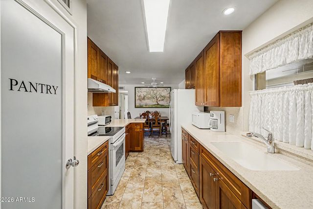 425 S ROSEMONT --, Mesa, AZ 85206