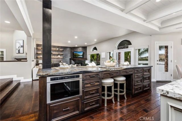 30266 Skippers Way, Canyon Lake, CA 92587