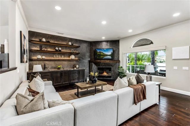 30266 Skippers Way, Canyon Lake, CA 92587