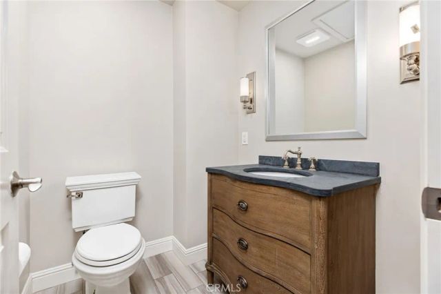 30266 Skippers Way, Canyon Lake, CA 92587