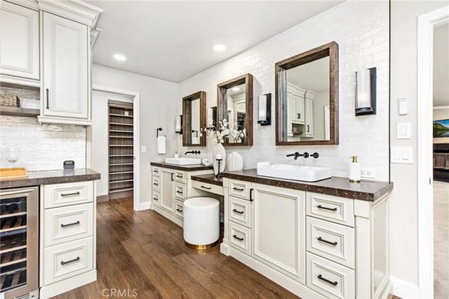 30266 Skippers Way, Canyon Lake, CA 92587