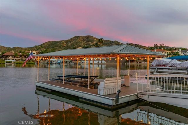 30266 Skippers Way, Canyon Lake, CA 92587