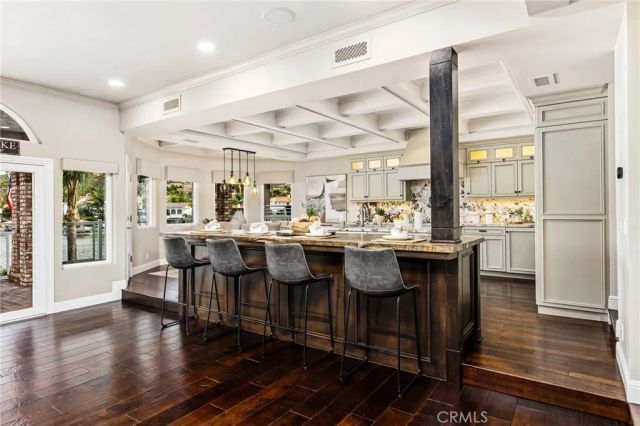 30266 Skippers Way, Canyon Lake, CA 92587