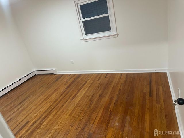 448 Baker Place, Middlesex, NJ 08861