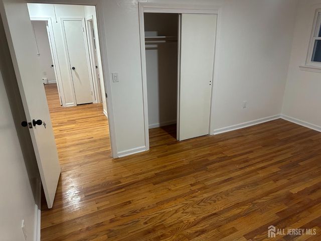 448 Baker Place, Middlesex, NJ 08861