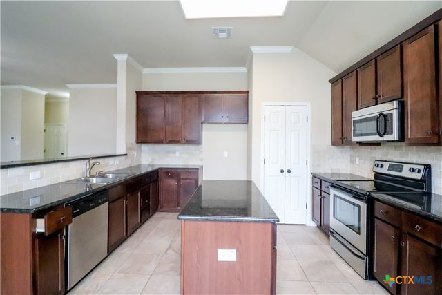 620 Copper Ridge Loop, Temple, TX 76502