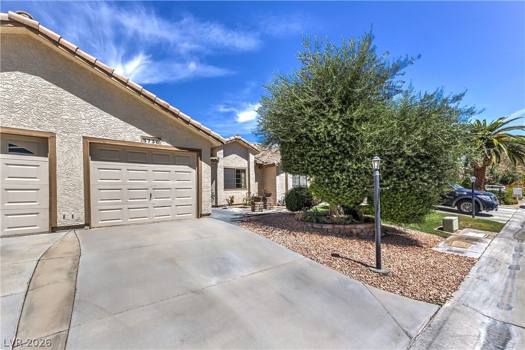 5736 Colwood Lane, Las Vegas, NV 89130 — photo 3