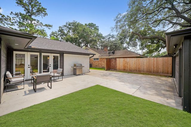 5630 Lymbar Drive, Houston, TX 77096