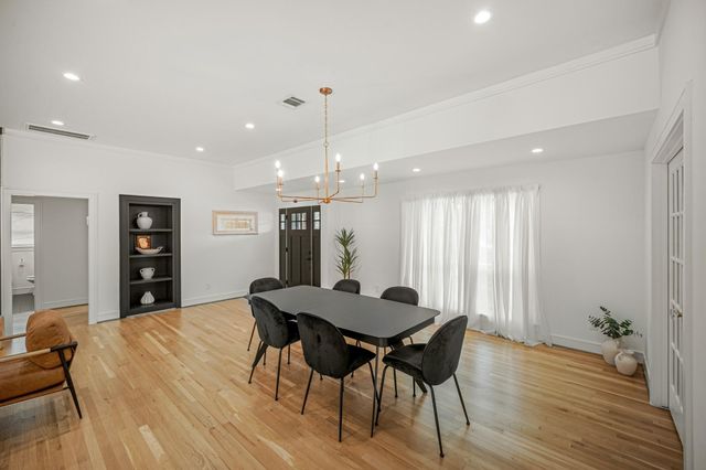 5630 Lymbar Drive, Houston, TX 77096
