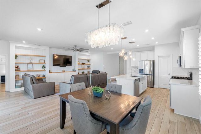 5557 SILVER SUN DRIVE, Apollo Beach, FL 33572