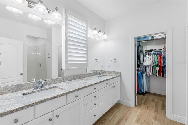 5557 SILVER SUN DRIVE, Apollo Beach, FL 33572