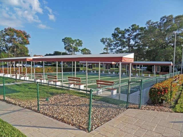 2600 SE Ocean Boulevard Ee3, Stuart, FL 34996