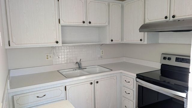 2600 SE Ocean Boulevard Ee3, Stuart, FL 34996