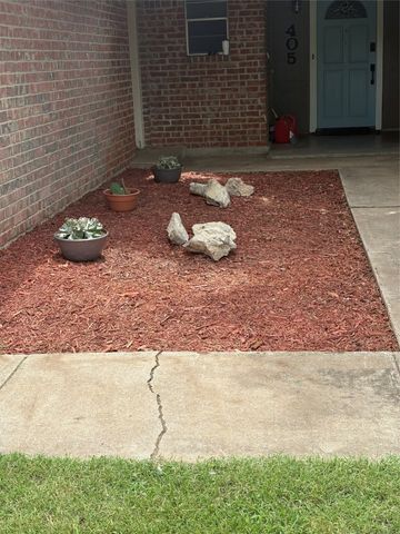 405 Heather Drive, Granbury, TX 76048