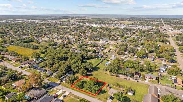 2522 3rd Avenue N, Texas City, TX 77590