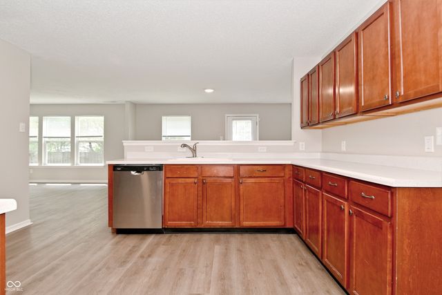 10421 Parmer Circle, Fishers, IN 46038