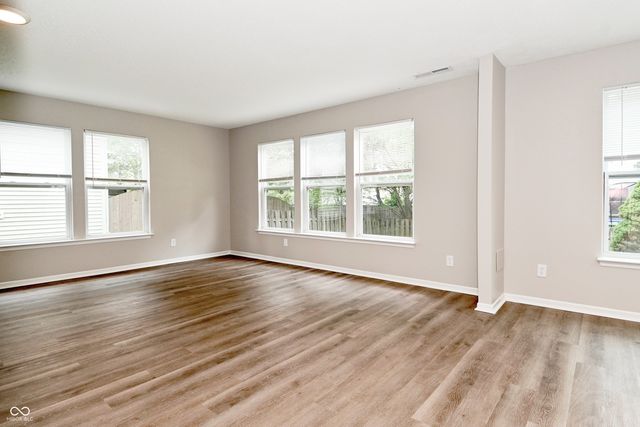 10421 Parmer Circle, Fishers, IN 46038