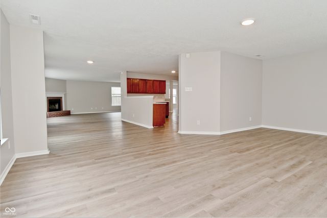 10421 Parmer Circle, Fishers, IN 46038